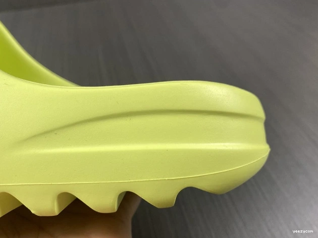 Slide GX6138 Adidas Yeezy Green 0710